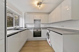 Kitchen- click for photo gallery